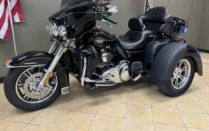 2011 Harley-Davidson® FLHTCUTG - Tri Glide® Ultra Classic®