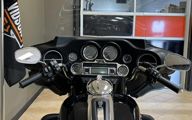 2011 Harley-Davidson® FLHTCUTG - Tri Glide® Ultra Classic®
