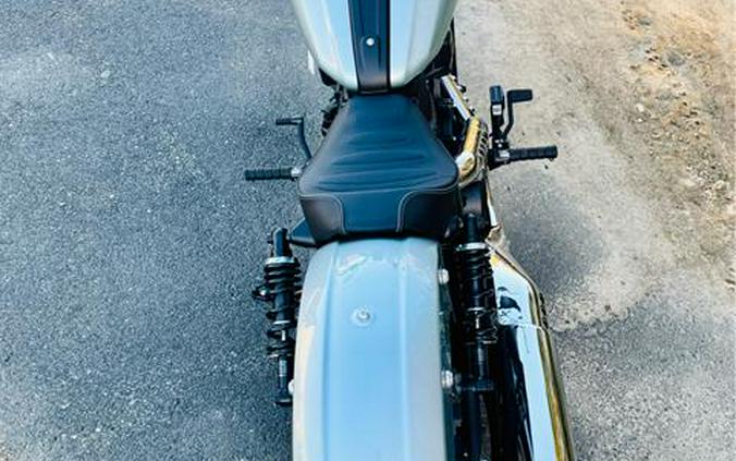 2025 Indian Motorcycle Scout® Sixty Classic Limited