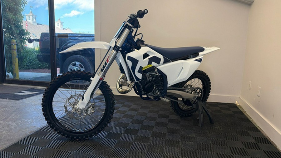 2026 Husqvarna Motorcycles TC 125
