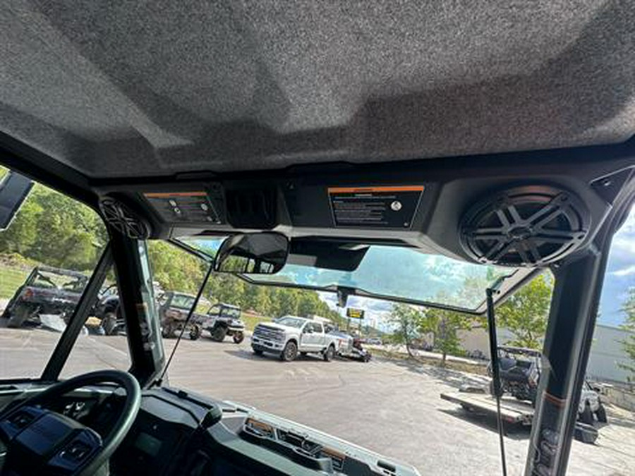 2026 Can-Am Defender MAX Limited HD11