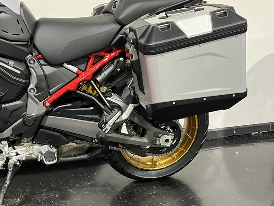 2026 Ducati Multistrada V4 Rally Adventure Travel&Radar Jade G