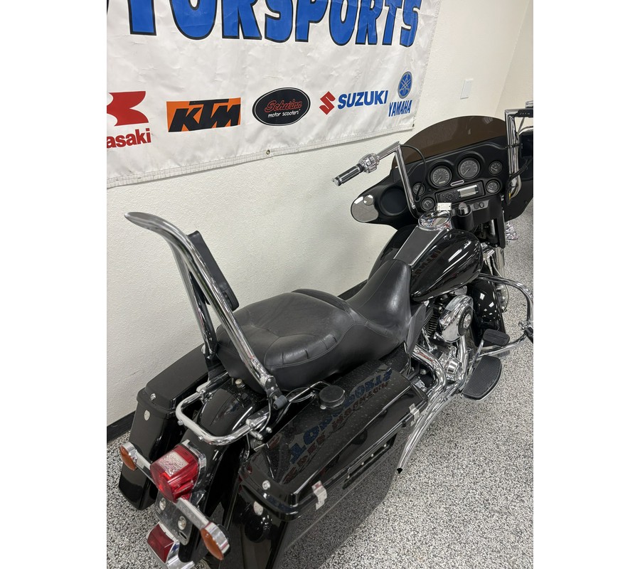 2005 Harley-Davidson® Electra Glide® Standard FLHT - UO1237