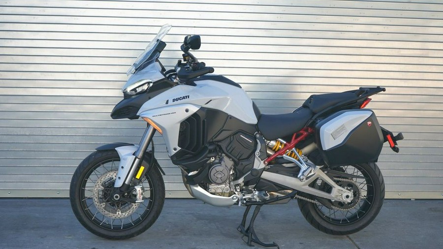 2023 Ducati Multistrada V4S Iceberg White - Spoked Wheels