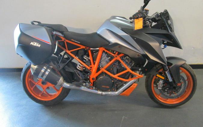 2016 KTM 1290 Super Duke GT