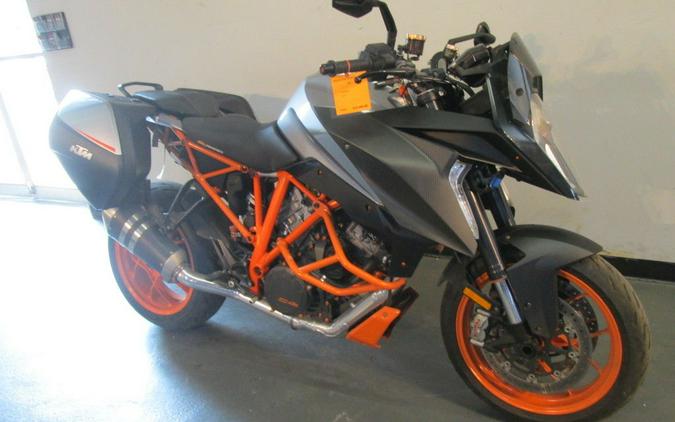 2016 KTM 1290 Super Duke GT