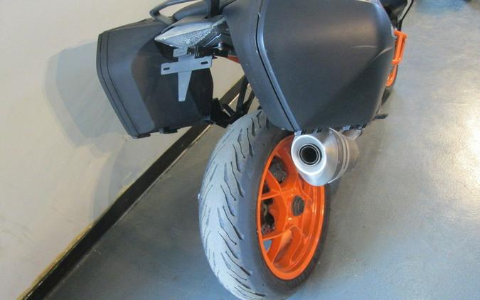 2016 KTM 1290 Super Duke GT