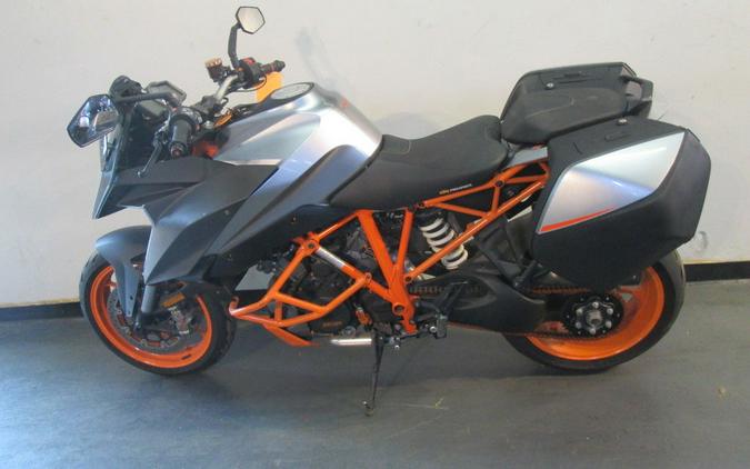 2016 KTM 1290 Super Duke GT