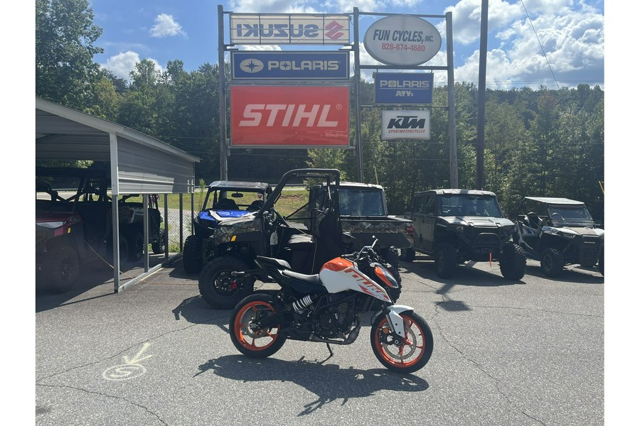 2024 KTM 250 Duke