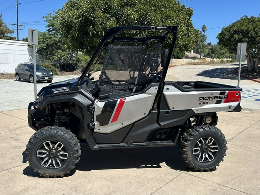 2022 Honda Pioneer 1000 Trail