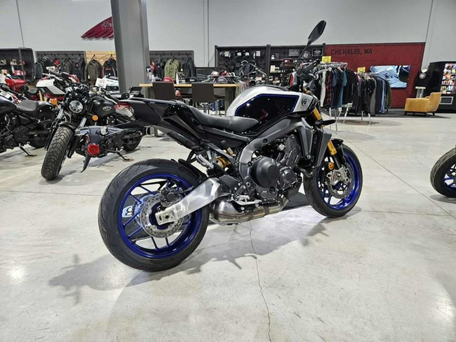 2025 Yamaha MT 09 SP