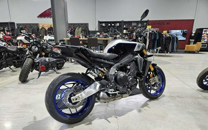 2025 Yamaha MT 09 SP