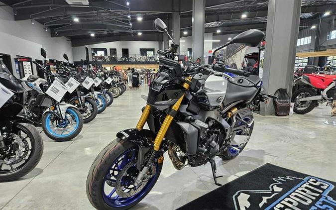 2025 Yamaha MT 09 SP