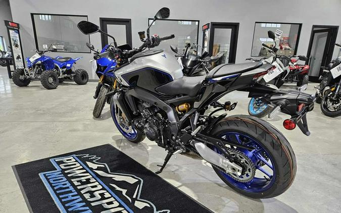 2025 Yamaha MT 09 SP