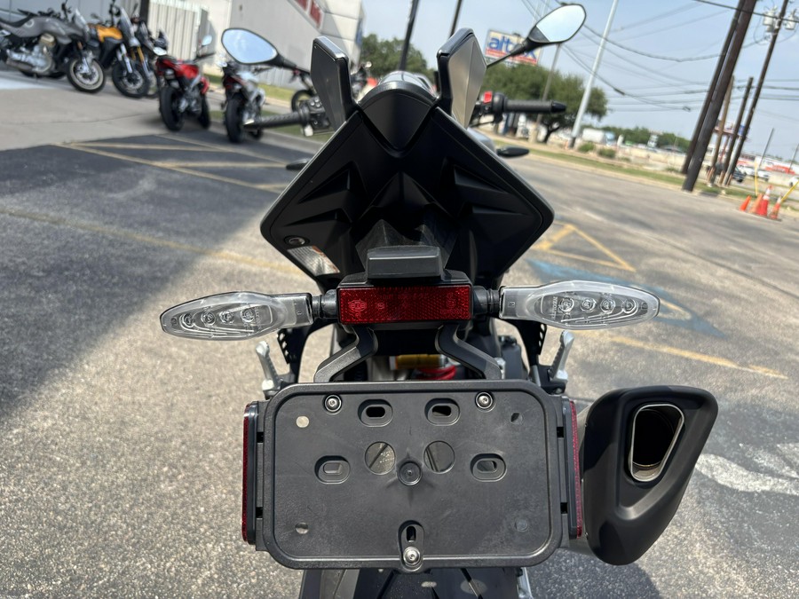 2026 Aprilia Tuono V4 1100 RR