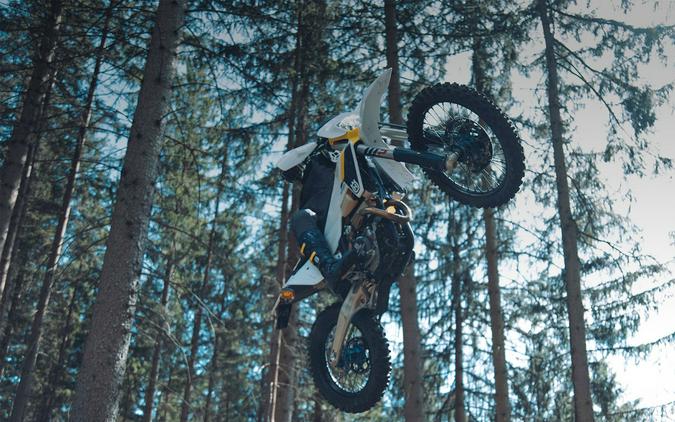 2025 HUSQVARNA FE 450 - 396556