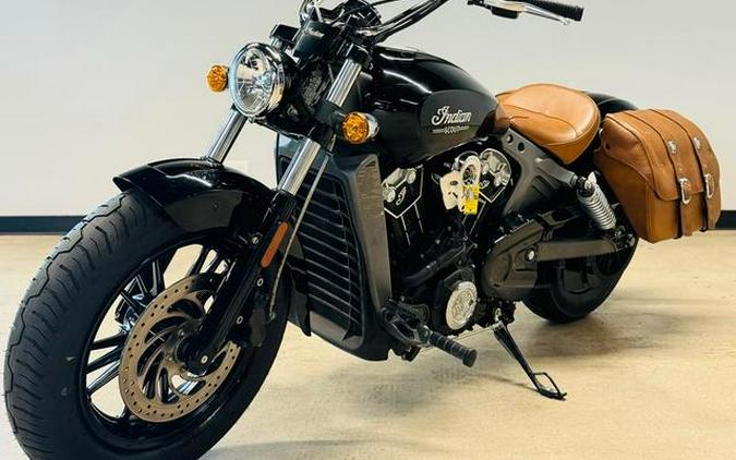 2015 Indian Motorcycle® Scout™ Thunder Black