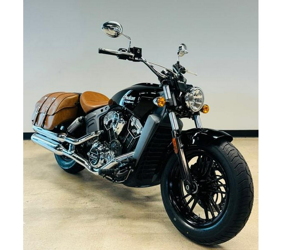 2015 Indian Motorcycle® Scout™ Thunder Black