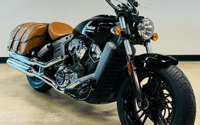 2015 Indian Motorcycle® Scout™ Thunder Black