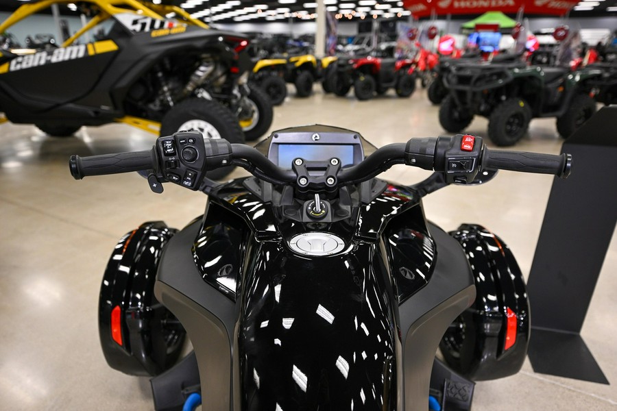 2023 Can-Am SPYDER F3-S