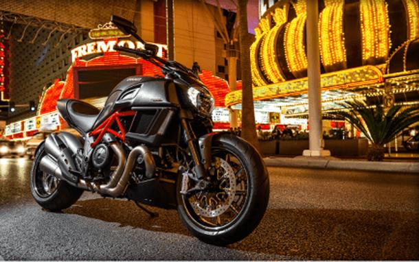 2015 Ducati Diavel Carbon