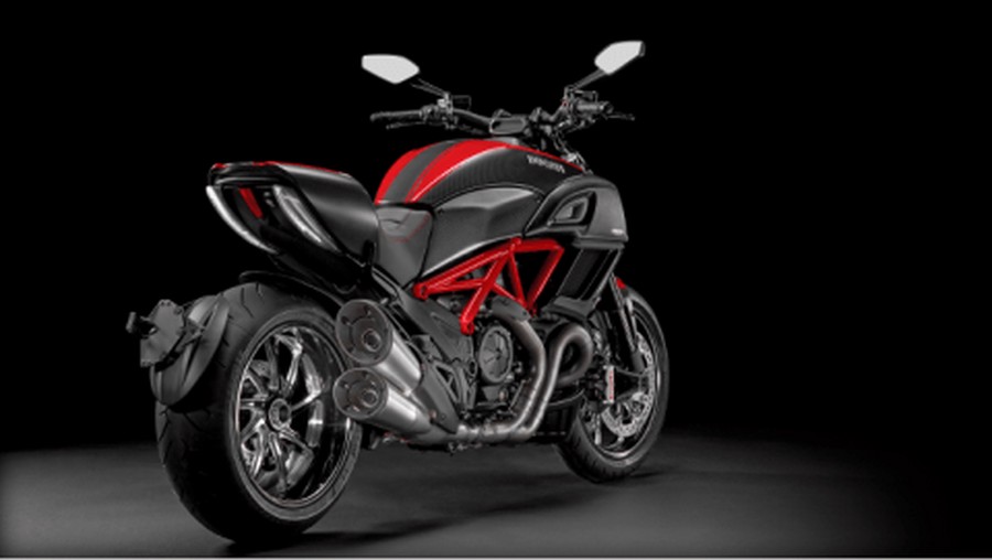 2015 Ducati Diavel Carbon