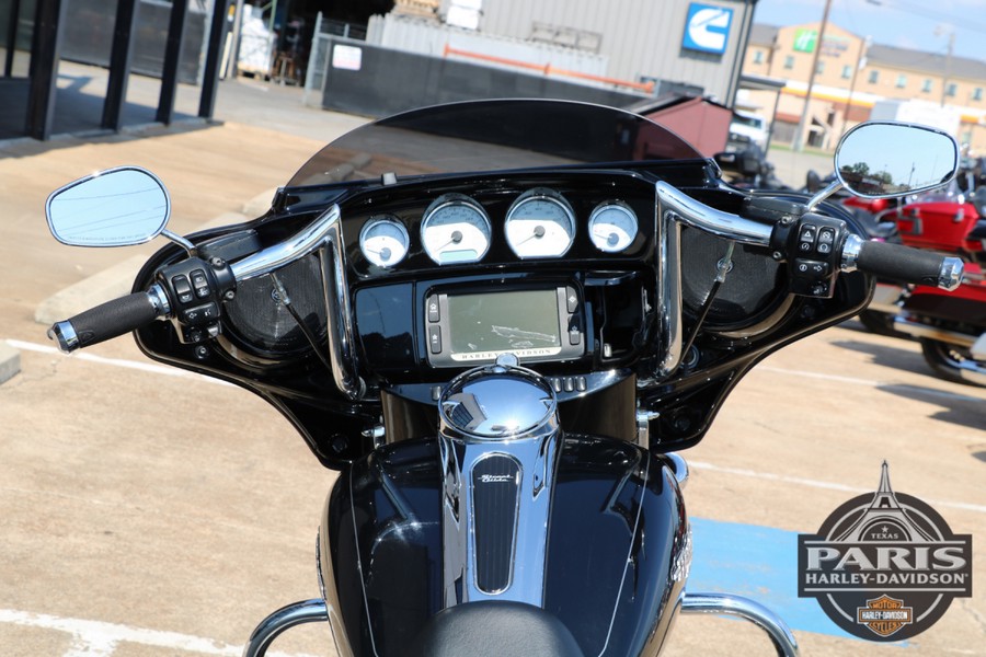 FLHXS 2015 Street Glide Special