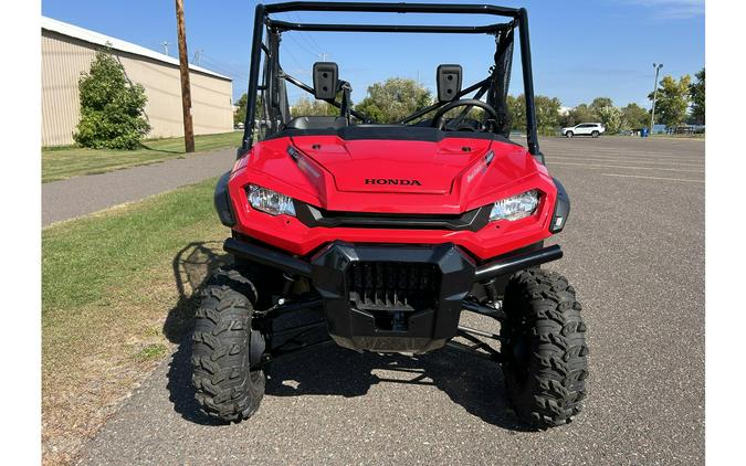 2024 Honda Pioneer 1000 Deluxe