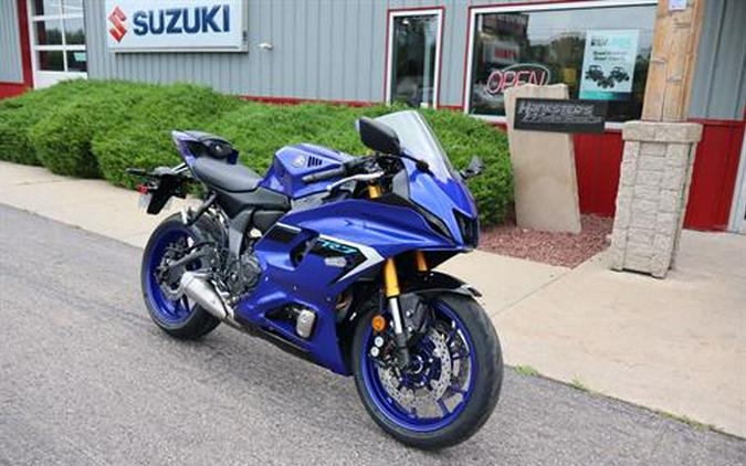 2025 Yamaha YZF-R7