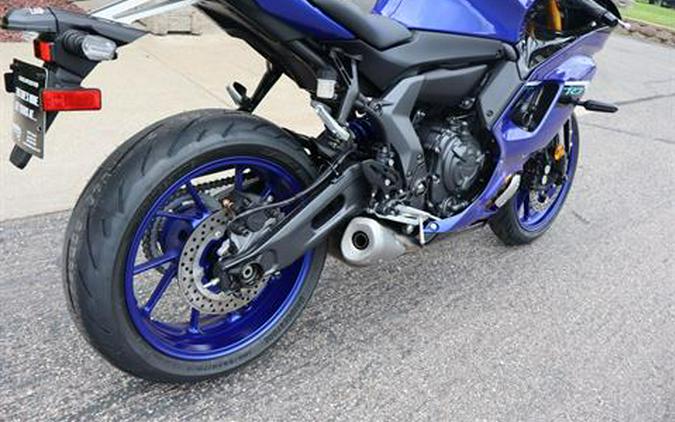 2025 Yamaha YZF-R7