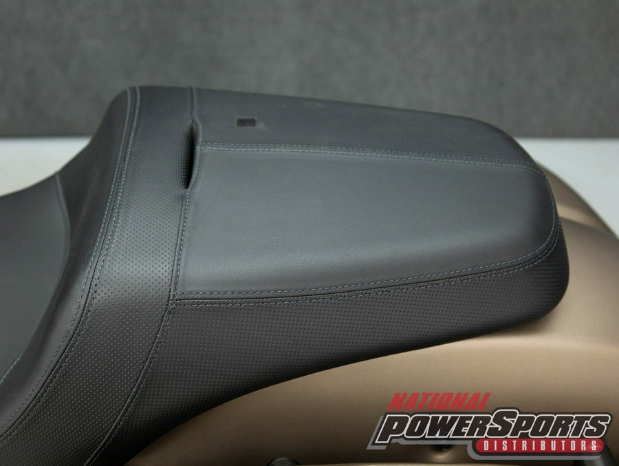 2020 INDIAN CHALLENGER DARK HORSE W/ABS