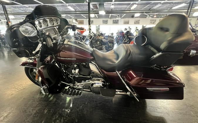 2017 Harley-Davidson® Ultra Limited Mysterious Red /Velocity Red FLHTK