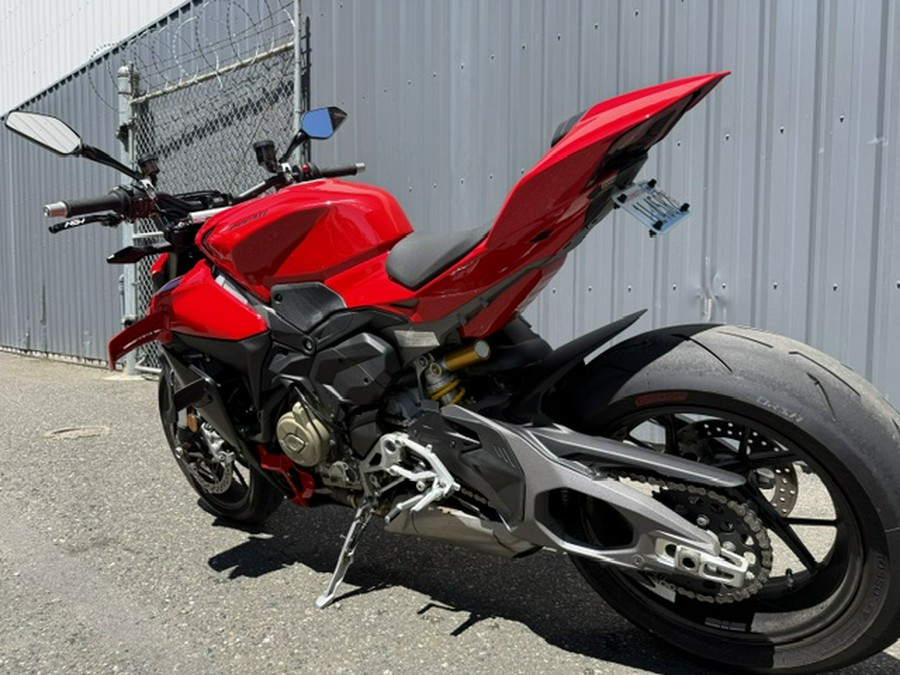2025 Ducati STREETFIGHTER V4