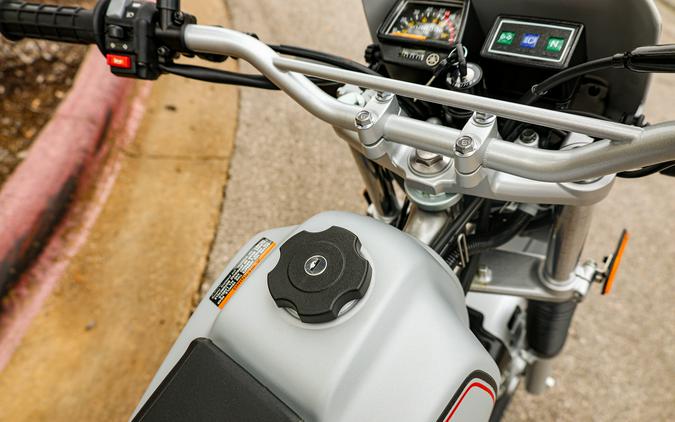 2027 YAMAHA TW200