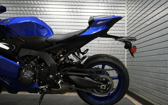 2027 YAMAHA YZF-R9
