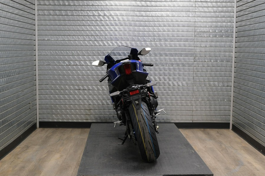 2027 YAMAHA YZF-R9