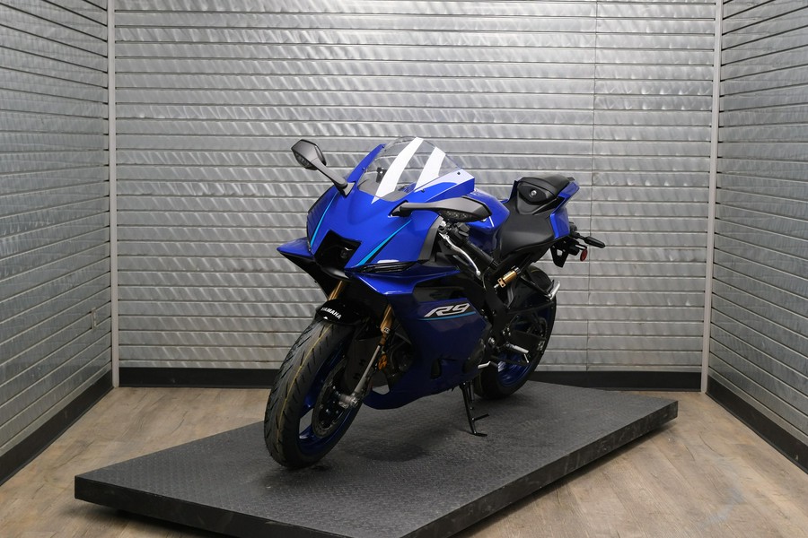 2027 YAMAHA YZF-R9