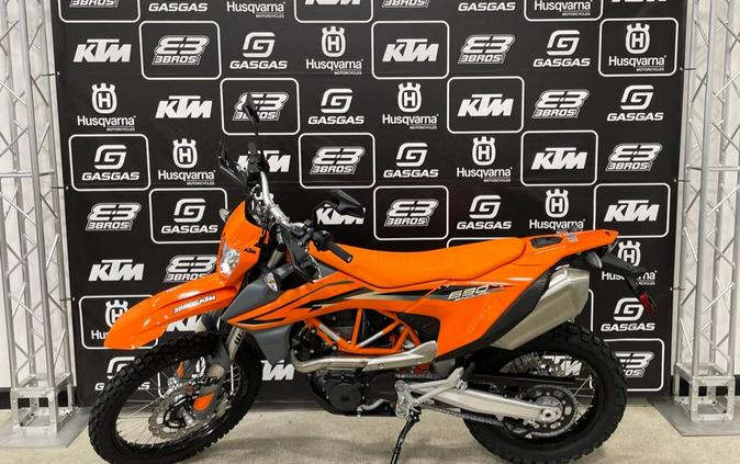 2024 KTM 690 Enduro R