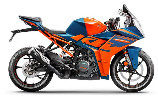 2022 KTM RC 390 Review [11 Fast Facts From the Street + Track]