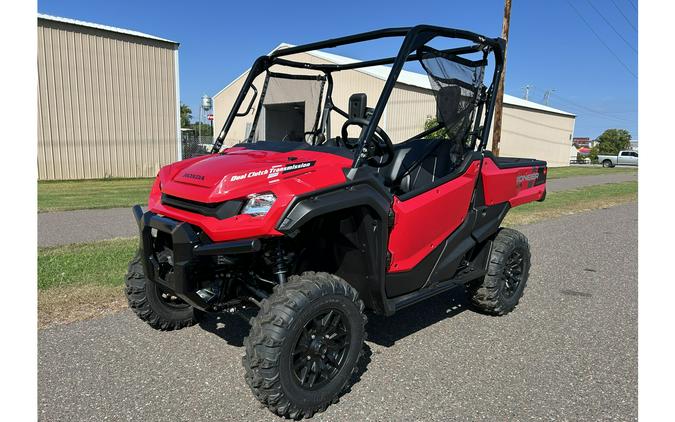 2024 Honda Pioneer 1000 Deluxe