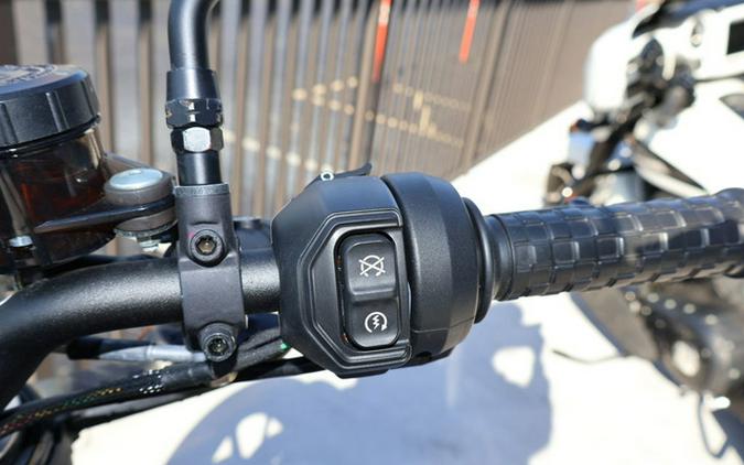 2019 Indian FTR 1200 Thunder Black