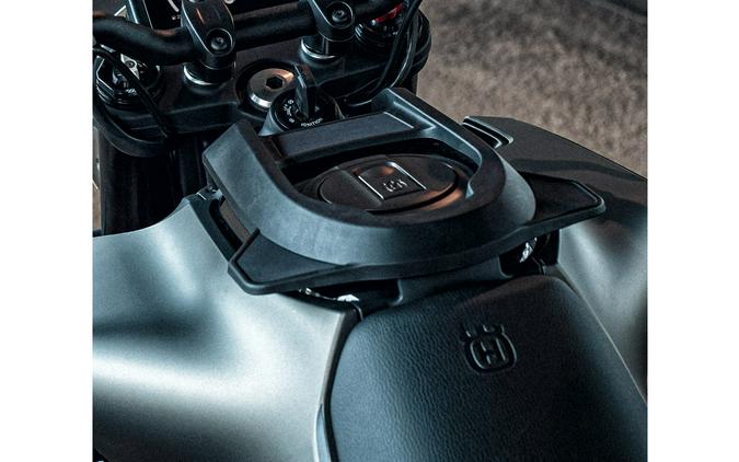 2024 HUSQVARNA SVARTPILEN 401 - 209295