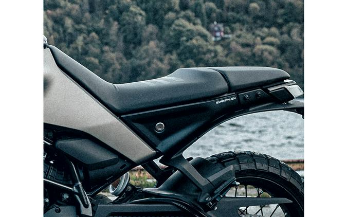 2024 HUSQVARNA SVARTPILEN 401 - 209295