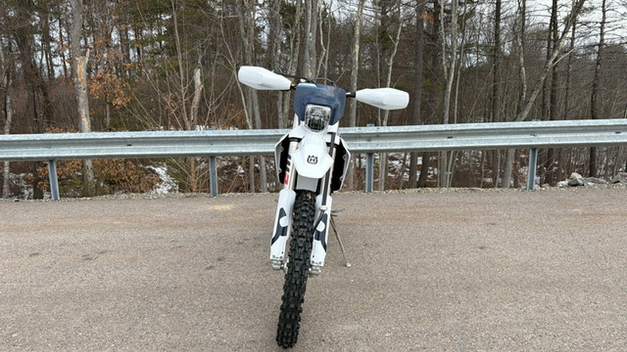 2026 Husqvarna Motorcycles FE 450