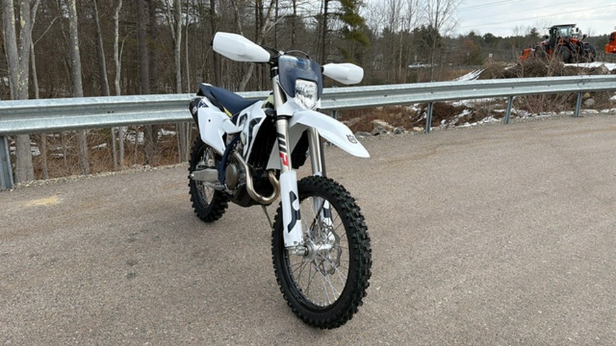 2026 Husqvarna Motorcycles FE 450