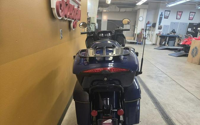 2024 Indian Pursuit Dark Horse with PowerBand Audio Package Springfield Blue