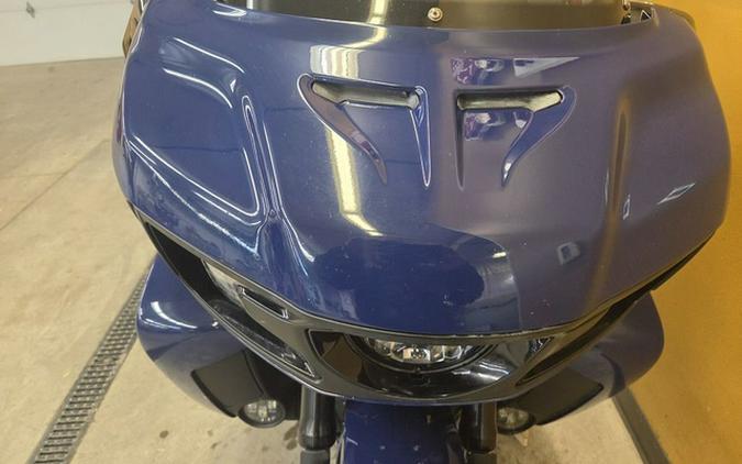 2024 Indian Pursuit Dark Horse with PowerBand Audio Package Springfield Blue