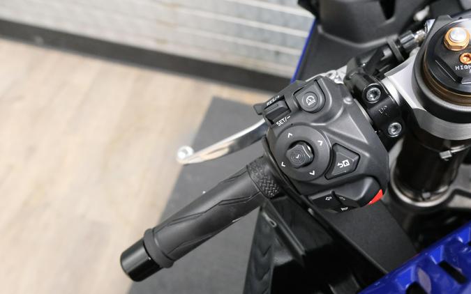 2027 YAMAHA YZF-R9