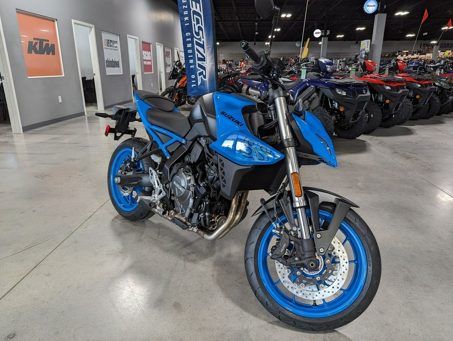 2024 Suzuki GSX-8S