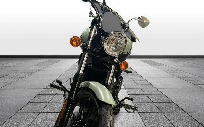 2023 Kawasaki Vulcan® 900 Custom